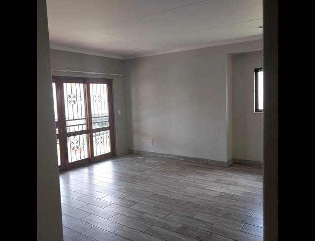 2 BEDROOM PROPERTY TO RENT IN PAULSHOF EXT